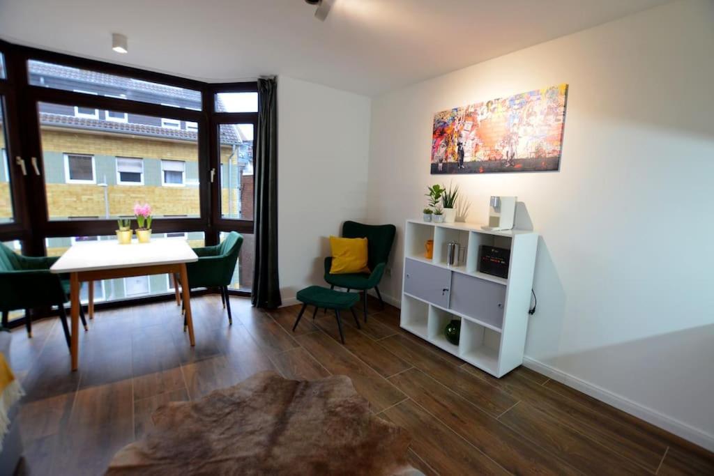 Studio 7 City Lage Mit Garage Naehe Koeln Bonn Siegburg Exterior foto