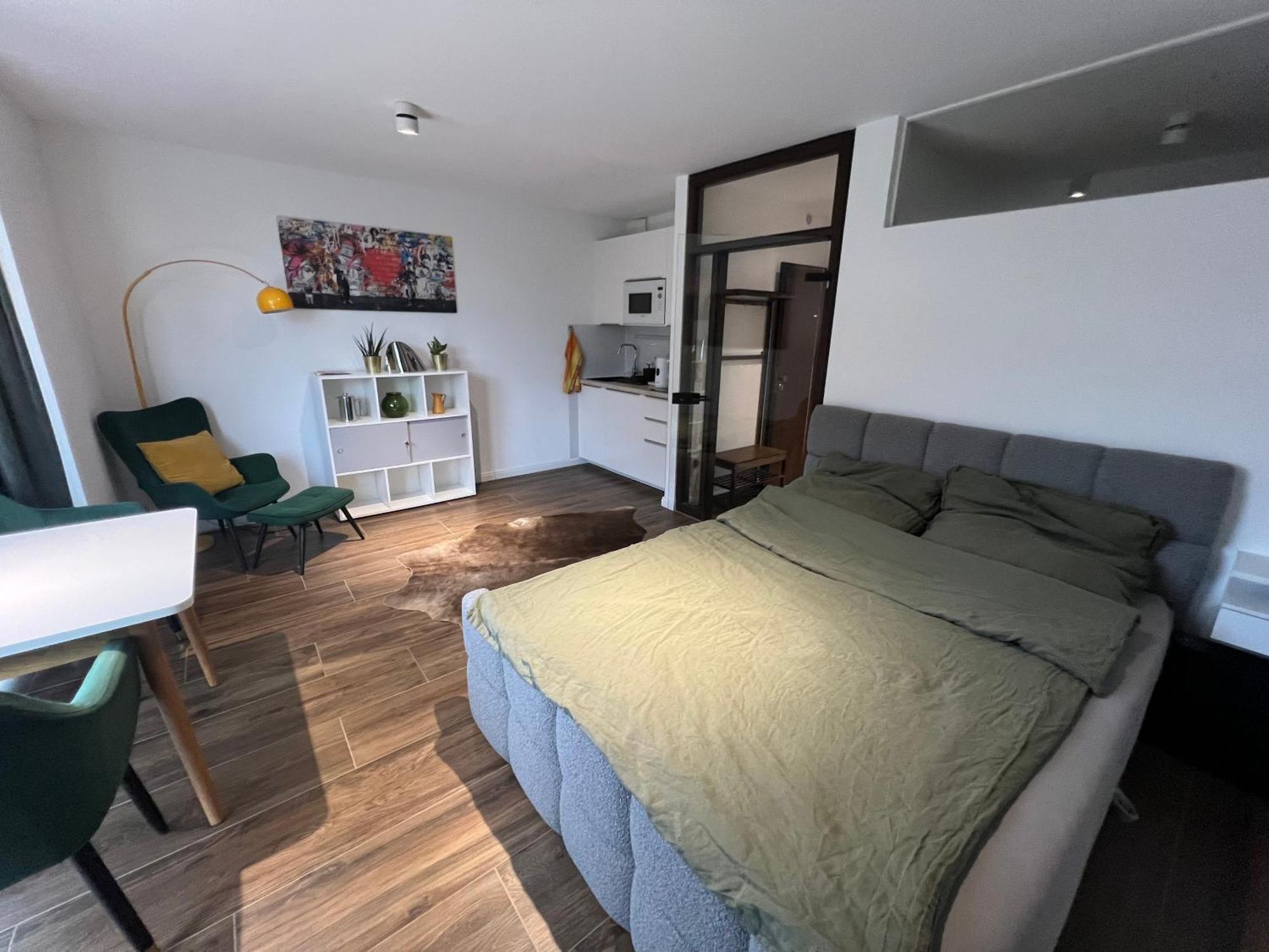 Studio 7 City Lage Mit Garage Naehe Koeln Bonn Siegburg Exterior foto